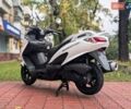 Белый Сузуки Burgman 200, объемом двигателя 0.2 л и пробегом 33 тыс. км за 2300 $, фото 6 на Automoto.ua