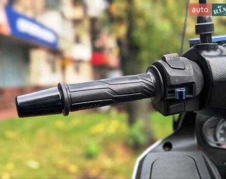 Белый Сузуки Burgman 200, объемом двигателя 0.2 л и пробегом 33 тыс. км за 2300 $, фото 9 на Automoto.ua