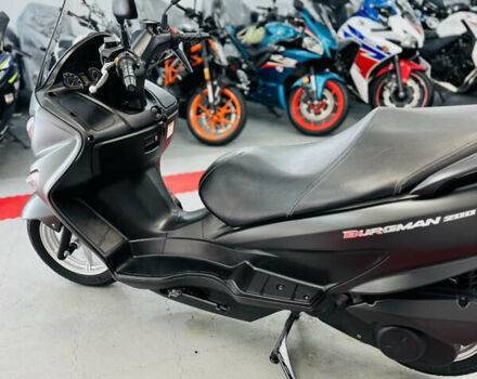 Сірий Сузукі Burgman 200, об'ємом двигуна 0.2 л та пробігом 29 тис. км за 2400 $, фото 10 на Automoto.ua