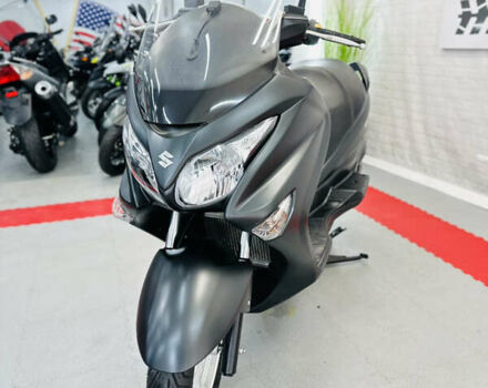 Сірий Сузукі Burgman 200, об'ємом двигуна 0.2 л та пробігом 29 тис. км за 2400 $, фото 3 на Automoto.ua