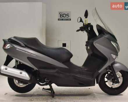 Серый Сузуки Burgman 200, объемом двигателя 0 л и пробегом 39 тыс. км за 2300 $, фото 2 на Automoto.ua