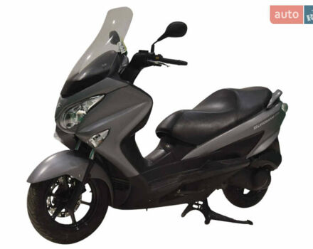 Серый Сузуки Burgman 200, объемом двигателя 0 л и пробегом 39 тыс. км за 2300 $, фото 1 на Automoto.ua