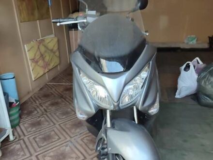 Сузукі Burgman 200 2017 у Чорноморську (Іллічівську) на Automoto.ua Сірий Сузукі Burgman 200, об'ємом двигуна 0.2 л та пробігом 8 тис. км за 2050 $, фото 1 на Automoto.ua