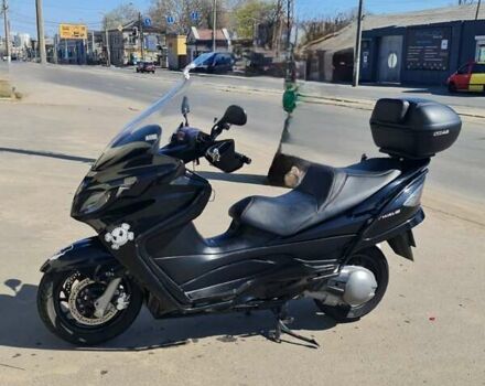 Чорний Сузукі Burgman 400, об'ємом двигуна 0.4 л та пробігом 47 тис. км за 3000 $, фото 4 на Automoto.ua