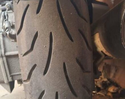 Сузукі Burgman 400, об'ємом двигуна 0 л та пробігом 28 тис. км за 2000 $, фото 5 на Automoto.ua