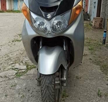 Сузукі Burgman 400, об'ємом двигуна 0 л та пробігом 43 тис. км за 2700 $, фото 6 на Automoto.ua