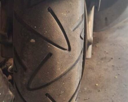Сузукі Burgman 400, об'ємом двигуна 0 л та пробігом 28 тис. км за 2000 $, фото 4 на Automoto.ua
