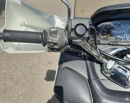 Сузуки Burgman 400, объемом двигателя 0 л и пробегом 40 тыс. км за 1900 $, фото 15 на Automoto.ua
