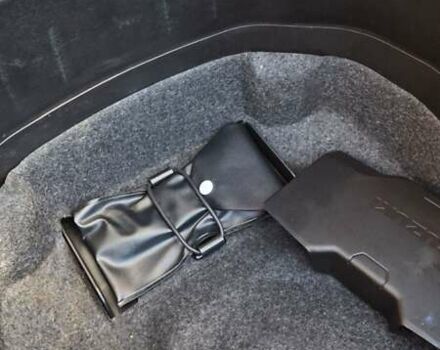 Сірий Сузукі Burgman 400, об'ємом двигуна 0.4 л та пробігом 18 тис. км за 4700 $, фото 11 на Automoto.ua