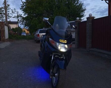 Синій Сузукі Burgman 400, об'ємом двигуна 0.4 л та пробігом 60 тис. км за 1999 $, фото 12 на Automoto.ua