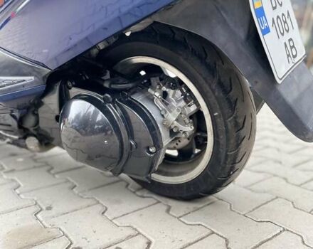 Синий Сузуки Burgman 400, объемом двигателя 0 л и пробегом 70 тыс. км за 2000 $, фото 7 на Automoto.ua