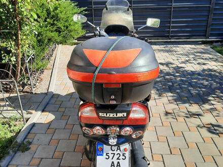 Сузуки Burgman 400 2007 в Черкассах на Automoto.ua Синий Сузуки Burgman 400, объемом двигателя 0.39 л и пробегом 90 тыс. км за 1800 $, фото 1 на Automoto.ua