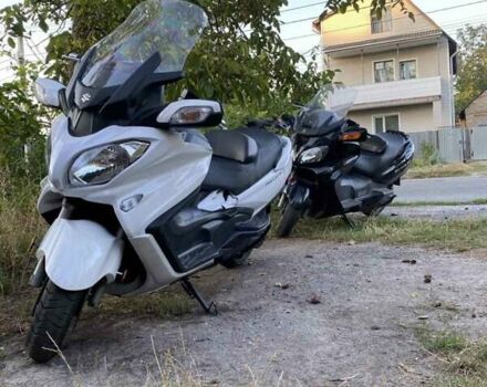 Білий Сузукі Burgman AN 650, об'ємом двигуна 0.64 л та пробігом 9 тис. км за 9500 $, фото 4 на Automoto.ua