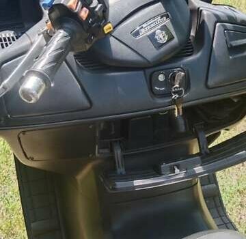 Сузуки Burgman AN 650, объемом двигателя 0 л и пробегом 14 тыс. км за 1550 $, фото 10 на Automoto.ua