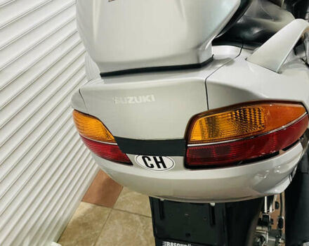 Сірий Сузукі Burgman AN 650, об'ємом двигуна 0.65 л та пробігом 44 тис. км за 4000 $, фото 30 на Automoto.ua