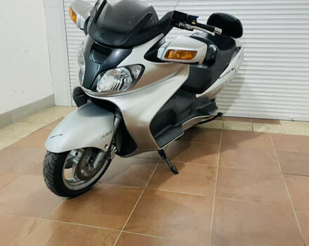 Сірий Сузукі Burgman AN 650, об'ємом двигуна 0.65 л та пробігом 44 тис. км за 4000 $, фото 11 на Automoto.ua