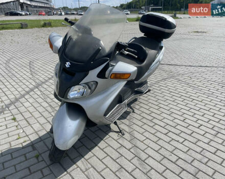 Сірий Сузукі Burgman AN 650, об'ємом двигуна 0.65 л та пробігом 65 тис. км за 4000 $, фото 2 на Automoto.ua