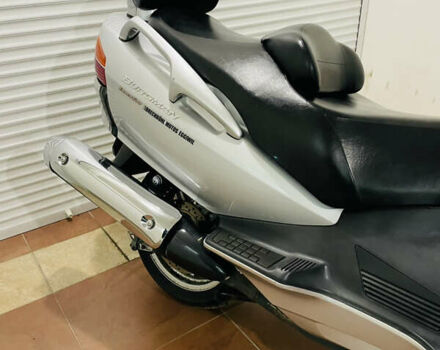 Сірий Сузукі Burgman AN 650, об'ємом двигуна 0.65 л та пробігом 44 тис. км за 4000 $, фото 10 на Automoto.ua