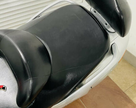 Сірий Сузукі Burgman AN 650, об'ємом двигуна 0.65 л та пробігом 44 тис. км за 4000 $, фото 23 на Automoto.ua