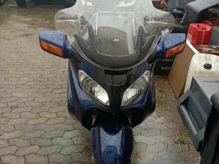 Сузукі Burgman AN 650 2004 у Чернівцях на Automoto.ua Синій Сузукі Burgman AN 650, об'ємом двигуна 0 л та пробігом 48 тис. км за 3000 $, фото 1 на Automoto.ua