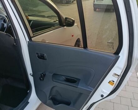 Белый Сузуки Celerio, объемом двигателя 1 л и пробегом 51 тыс. км за 8700 $, фото 17 на Automoto.ua