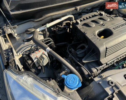 Чорний Сузукі Celerio, об'ємом двигуна 1 л та пробігом 85 тис. км за 7390 $, фото 29 на Automoto.ua