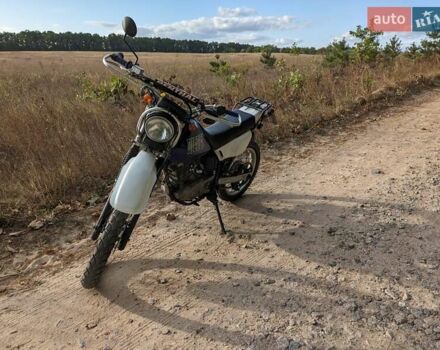 Белый Сузуки Djebel 200, объемом двигателя 0 л и пробегом 35 тыс. км за 1599 $, фото 2 на Automoto.ua