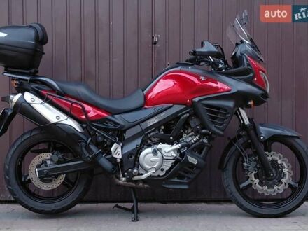 Сузукі DL 650 2014 у Трускавце на Automoto.ua Червоний Сузукі DL 650, об'ємом двигуна 0.65 л та пробігом 38 тис. км за 6999 $, фото 1 на Automoto.ua
