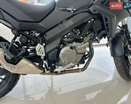 Сузуки DL 650, объемом двигателя 0.65 л и пробегом 1 тыс. км за 10352 $, фото 11 на Automoto.ua
