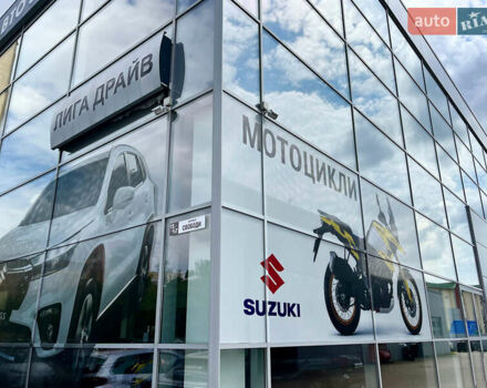 Сузуки DL 650, объемом двигателя 0.65 л и пробегом 1 тыс. км за 10352 $, фото 2 на Automoto.ua
