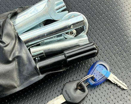 Серый Сузуки DL 650, объемом двигателя 0.65 л и пробегом 32 тыс. км за 5750 $, фото 5 на Automoto.ua