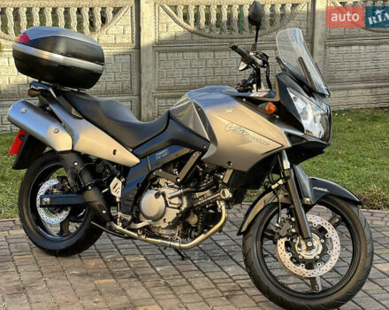 Серый Сузуки DL 650, объемом двигателя 0.65 л и пробегом 32 тыс. км за 5750 $, фото 19 на Automoto.ua