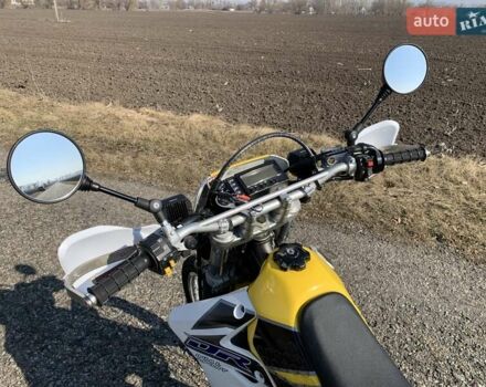 Желтый Сузуки DR-Z 400, объемом двигателя 0.4 л и пробегом 10 тыс. км за 8200 $, фото 11 на Automoto.ua