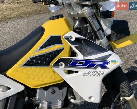 Желтый Сузуки DR-Z 400, объемом двигателя 0.4 л и пробегом 10 тыс. км за 8200 $, фото 21 на Automoto.ua