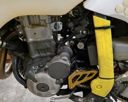 Желтый Сузуки DR-Z 400S, объемом двигателя 0.4 л и пробегом 24 тыс. км за 5200 $, фото 11 на Automoto.ua