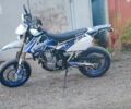Белый Сузуки DR-Z 400SM, объемом двигателя 0.4 л и пробегом 35 тыс. км за 6000 $, фото 5 на Automoto.ua
