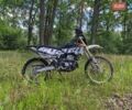 Белый Сузуки DR-Z 400SM, объемом двигателя 0.4 л и пробегом 12 тыс. км за 6400 $, фото 7 на Automoto.ua