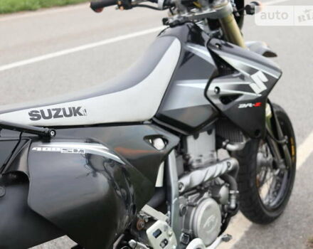 Черный Сузуки DR-Z 400SM, объемом двигателя 0.4 л и пробегом 37 тыс. км за 5000 $, фото 13 на Automoto.ua