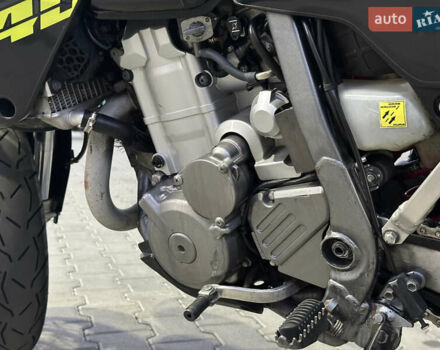 Черный Сузуки DR-Z 400SM, объемом двигателя 0.4 л и пробегом 53 тыс. км за 4300 $, фото 11 на Automoto.ua