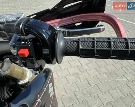 Чорний Сузукі DR-Z 400SM, об'ємом двигуна 0.4 л та пробігом 25 тис. км за 5300 $, фото 17 на Automoto.ua