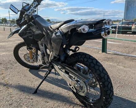 Черный Сузуки DR-Z 400SM, объемом двигателя 0.4 л и пробегом 7 тыс. км за 7499 $, фото 7 на Automoto.ua