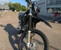 Черный Сузуки DR-Z 400SM, объемом двигателя 0.4 л и пробегом 7 тыс. км за 7499 $, фото 2 на Automoto.ua