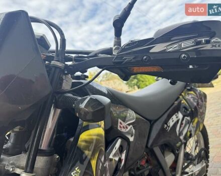 Сузуки DR-Z 400SM, объемом двигателя 0 л и пробегом 29 тыс. км за 4800 $, фото 10 на Automoto.ua