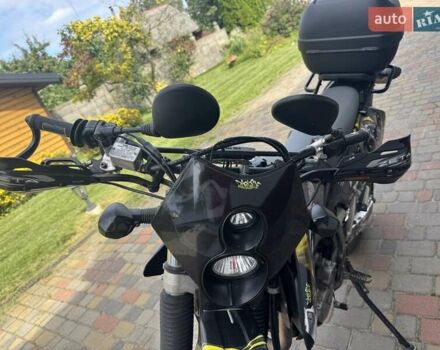 Сузуки DR-Z 400SM, объемом двигателя 0 л и пробегом 29 тыс. км за 4800 $, фото 11 на Automoto.ua