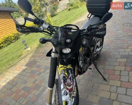 Сузуки DR-Z 400SM, объемом двигателя 0 л и пробегом 29 тыс. км за 4800 $, фото 5 на Automoto.ua