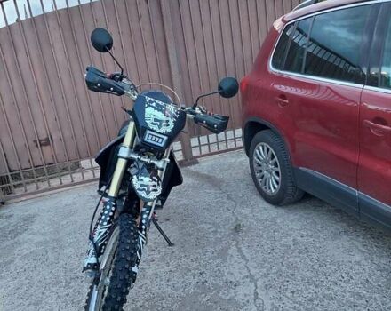 Сузуки DR-Z 400SM, объемом двигателя 0 л и пробегом 29 тыс. км за 6000 $, фото 5 на Automoto.ua