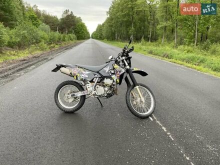 Сузукі DR-Z 400SM 2006 у Шацькі на Automoto.ua Сузукі DR-Z 400SM, об'ємом двигуна 0 л та пробігом 29 тис. км за 4800 $, фото 1 на Automoto.ua