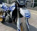 Серый Сузуки DR-Z 400SM, объемом двигателя 0.4 л и пробегом 6 тыс. км за 6600 $, фото 2 на Automoto.ua
