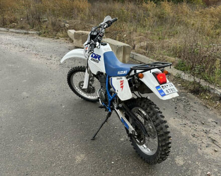 Белый Сузуки DR 250, объемом двигателя 0.25 л и пробегом 45 тыс. км за 2500 $, фото 7 на Automoto.ua