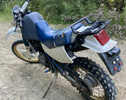 Сузуки DR 600, объемом двигателя 0.6 л и пробегом 100 тыс. км за 1000 $, фото 9 на Automoto.ua